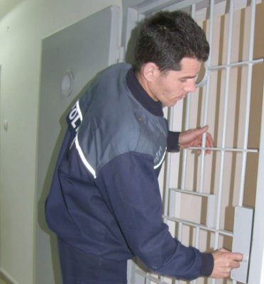 Femeie condamnată de autorităţile din Croaţia, reţinută la Constanţa